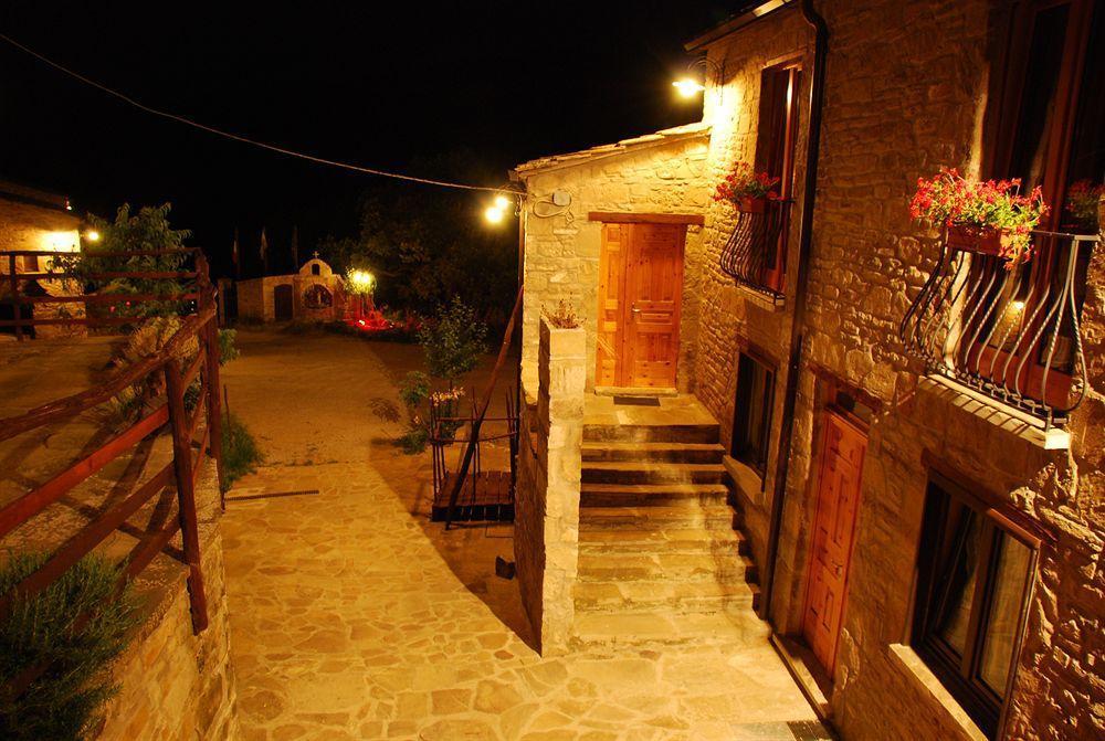 Agriturismo Grotta Dell'Eremita Albano di Lucania ภายนอก รูปภาพ