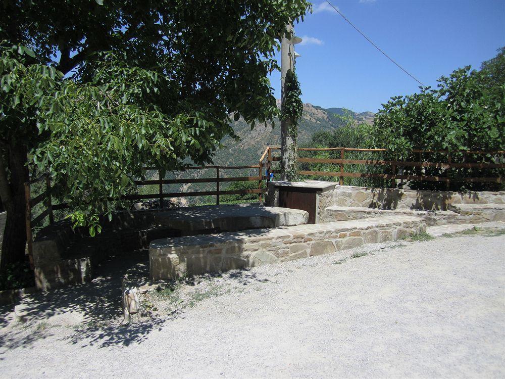 Agriturismo Grotta Dell'Eremita Albano di Lucania ภายนอก รูปภาพ